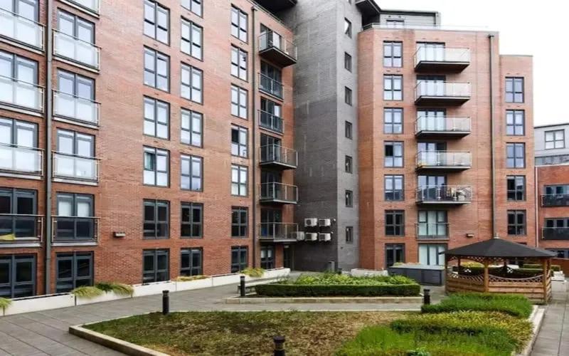 Corner House In Sheffield 아파트 외부 사진